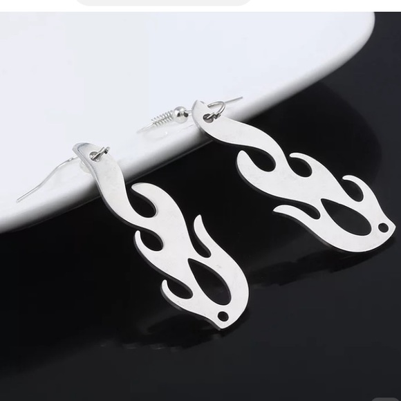 Fire Flame Metal French Hook Earrings - Picture 6 of 6